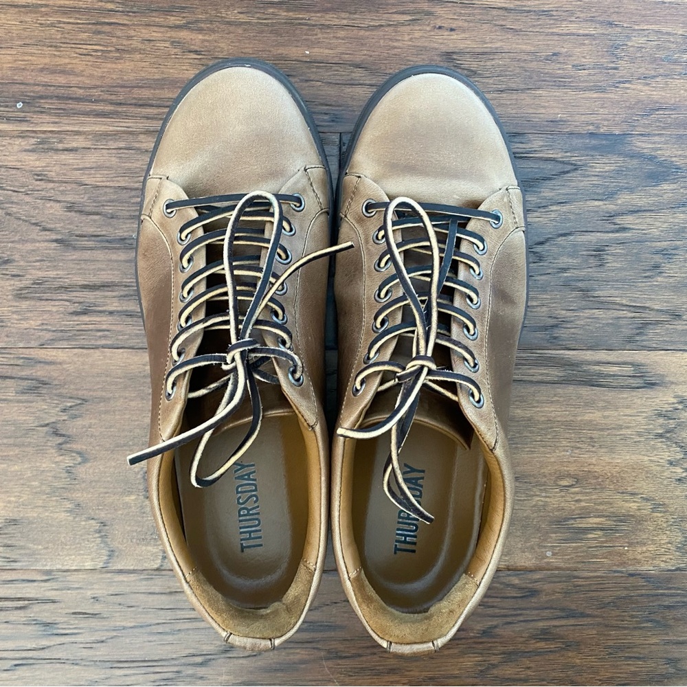 Thursday Boot Company Men's Tan Leather Low-Top Sneakers - Picture 3 of 4
